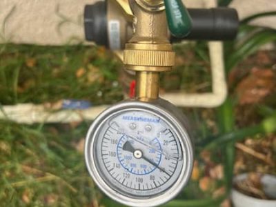 Water Pressure Regulator Gauge